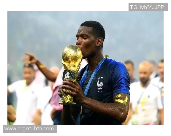 本泽马评足坛最佳阵容：自己 莫德里奇 伊涅斯塔均候补！博格巴首发